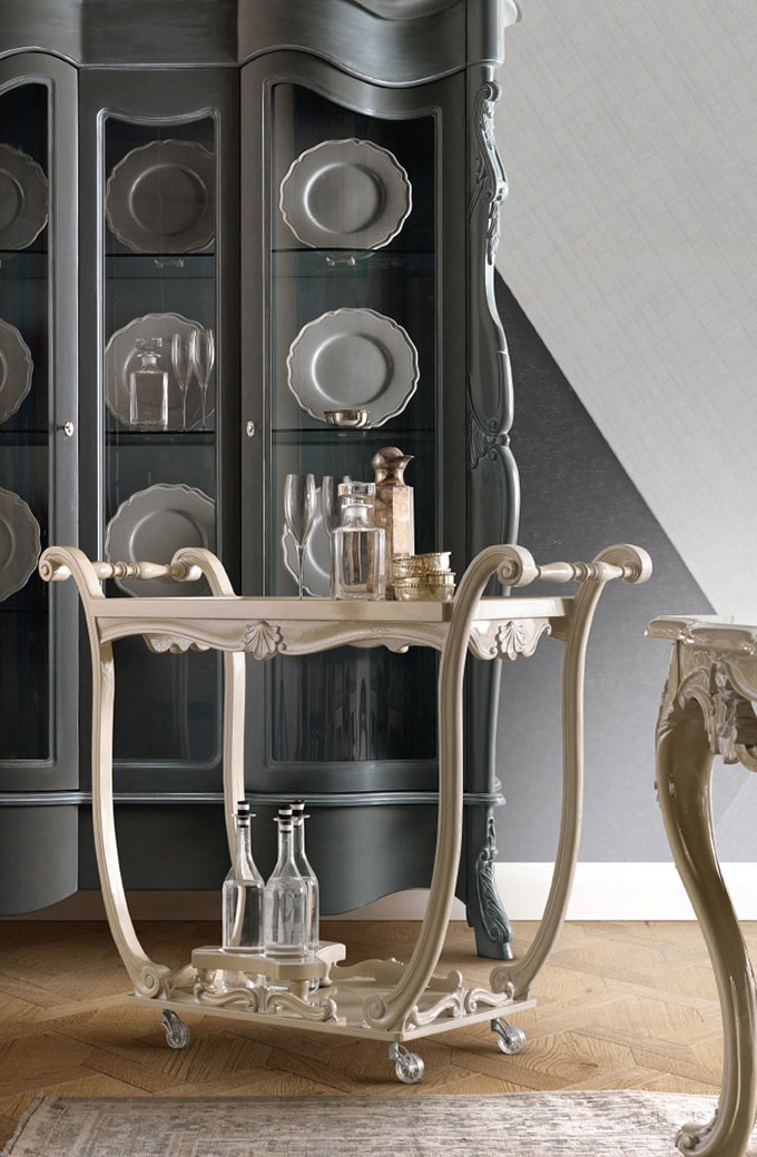 Visit our Web Site and Find Luxury Italian Furnitures. Buy Right Now the Best Italian Living Room and Kitchen Furnitures. Handmade Italian Style Collections.